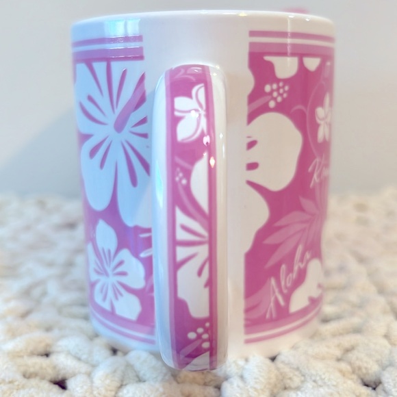 Treasures of Aloha ceramic mug - Picture 2 of 8